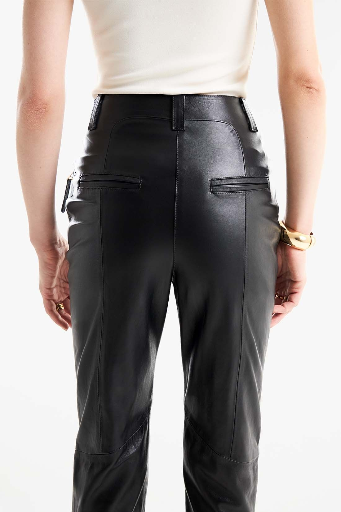 Calça de Couro Legítimo Louise Preto