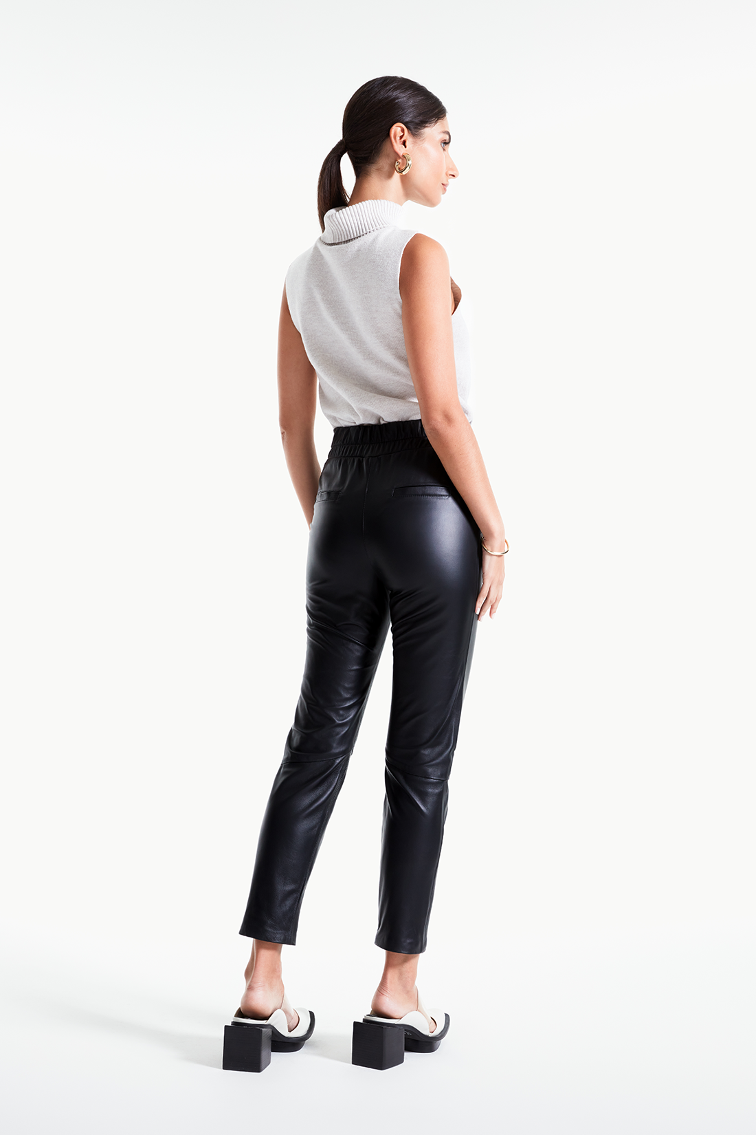Calça de Couro Legítimo Jasper Preto