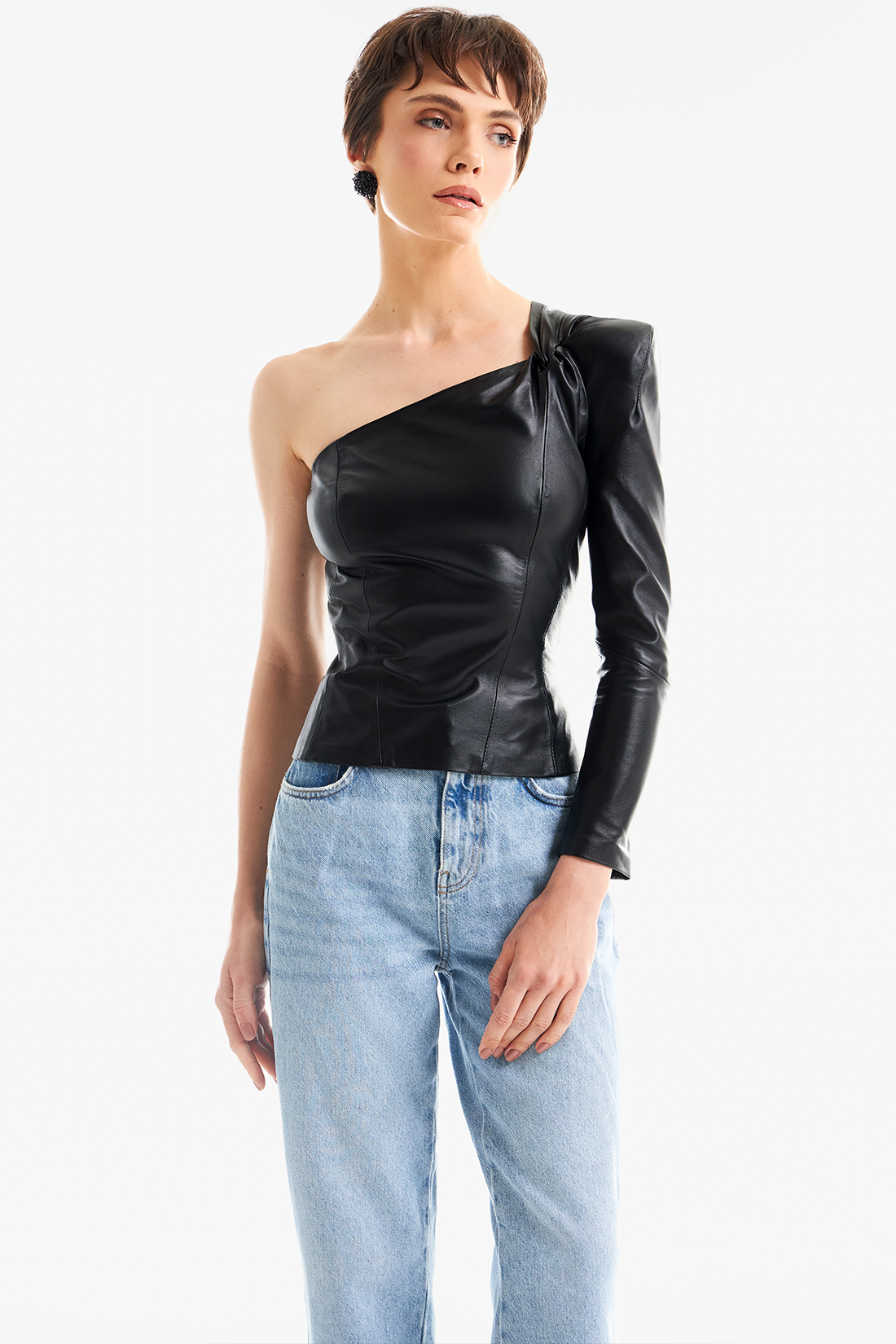 Blusa de Couro Legítimo Owen Preto